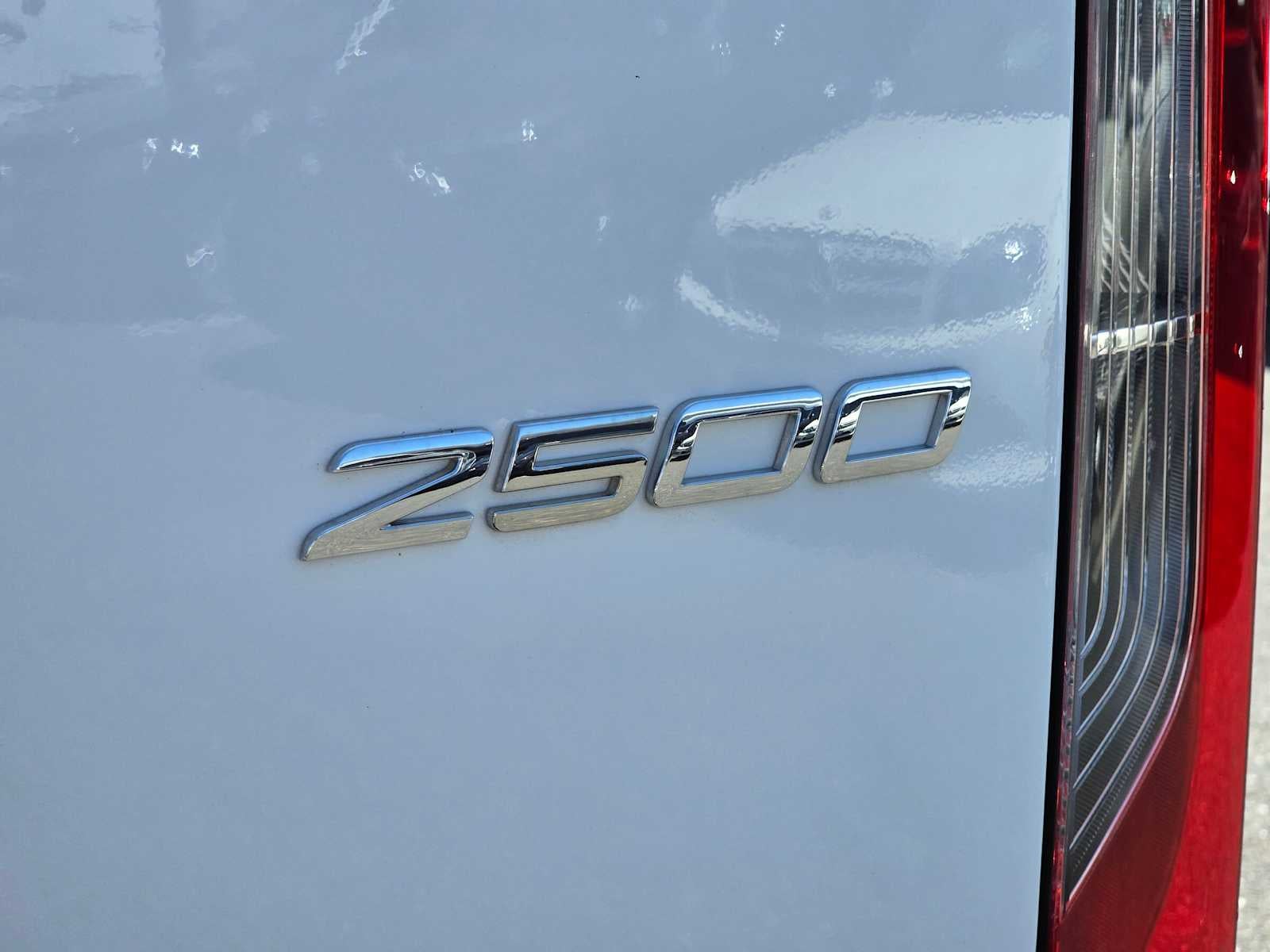 2025 Mercedes-Benz Sprinter Cargo Van 2500 Standard Roof I4 Diesel HO 144" RWD