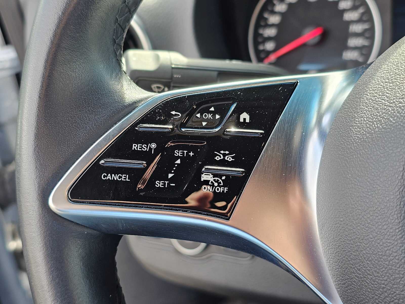 2025 Mercedes-Benz Sprinter Cargo Van 2500 Standard Roof I4 Diesel HO 144" RWD