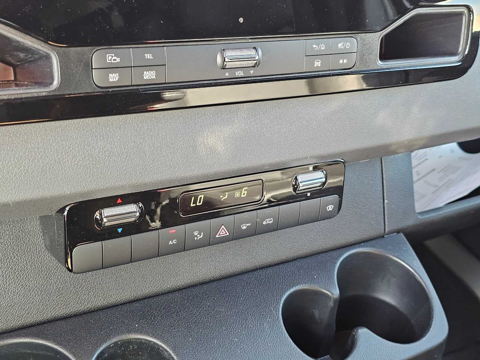 2024 Mercedes-Benz Sprinter Cargo 2500 Standard Roof I4 Diesel HO 144 AWD