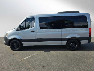 2025 Mercedes-Benz Sprinter Passenger Van 2500 Standard Roof I4 Diesel 144 RWD